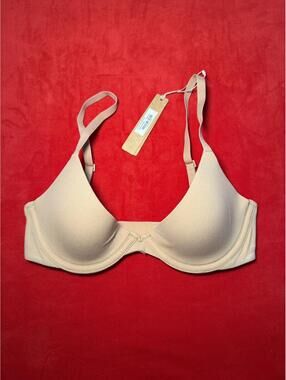 Skims Fits Everybody Scoop Plunge Bra Color Ochre Size 30B